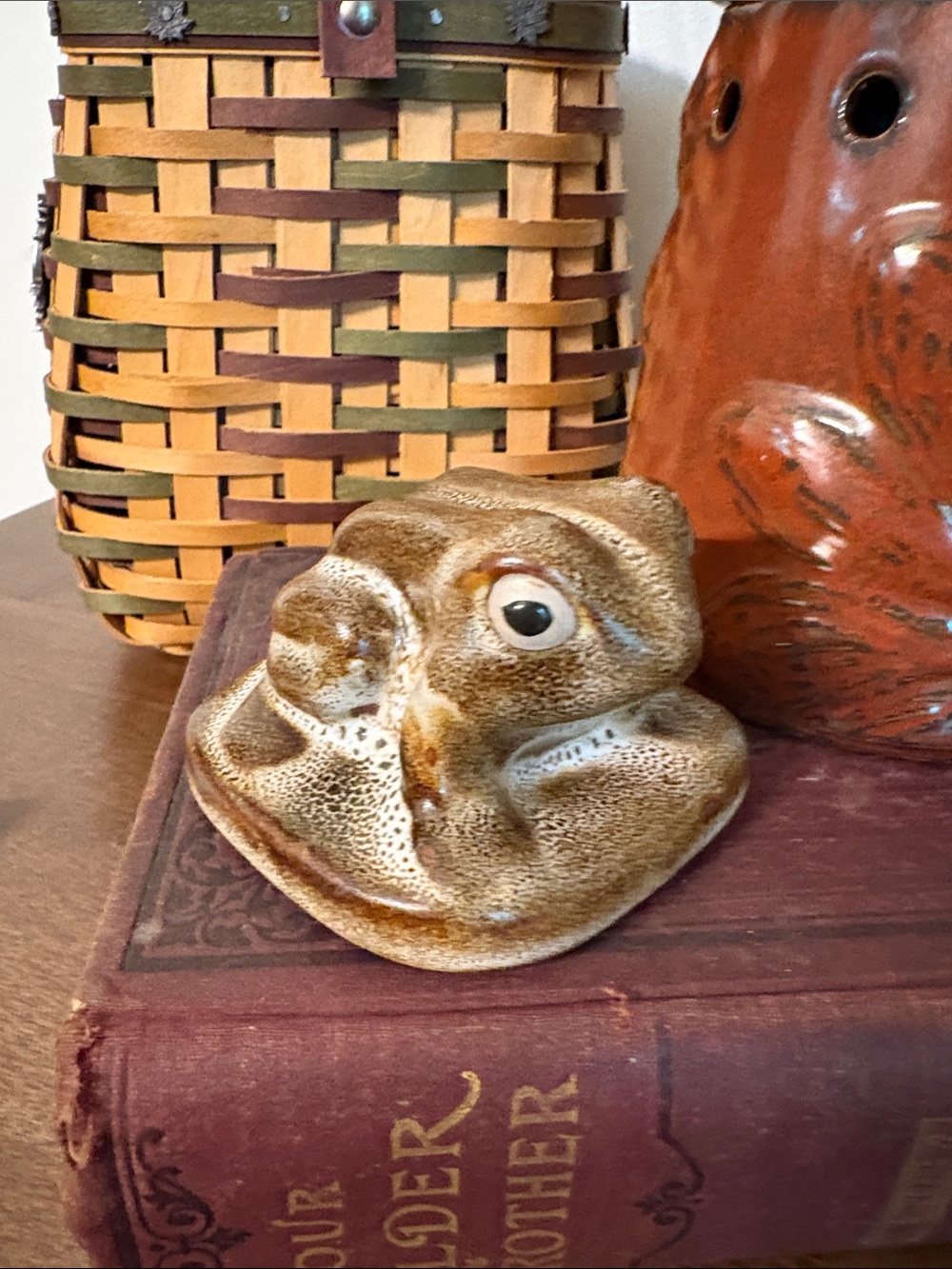 Pigeon Forge Pottery Brown Ceramic Frog signed D Ferguson